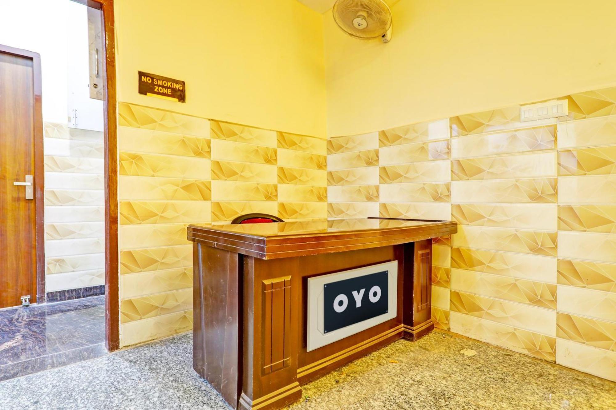 Hotel O Fish Fountain Hotel Lucknow Buitenkant foto